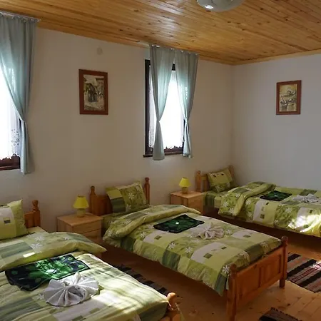 Гостевой дом House Elena *