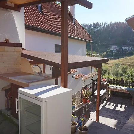 Гостевой дом House Elena Polkovnik Serafimovo
